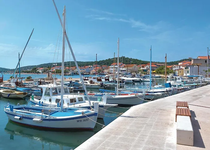 1 Bedroom In * Betina (Sibenik-Knin)